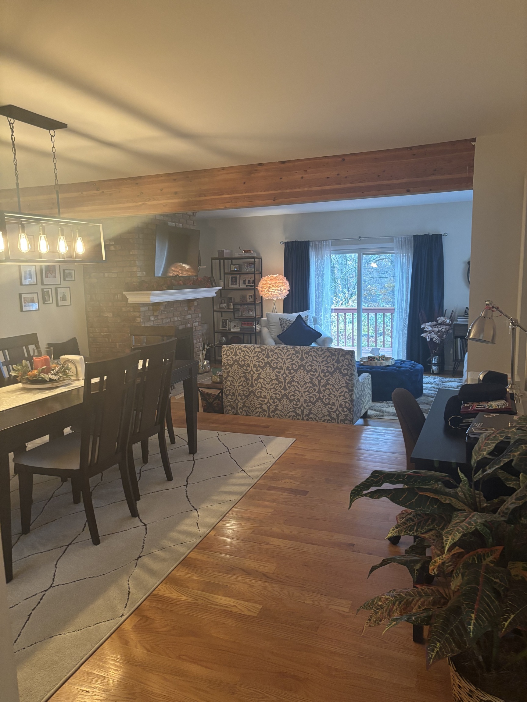 277 Eagles Landing 277