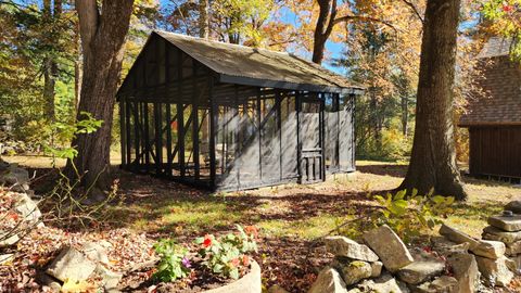 A home in Putnam