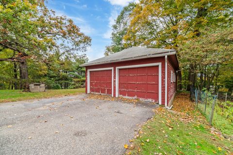 Tiny photo for 87 Woodruff Avenue, Watertown, CT 06795 (MLS # 24133556)