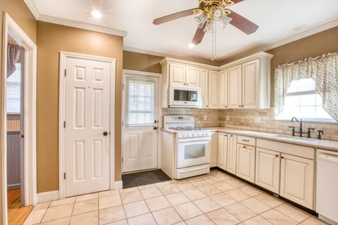 Tiny photo for 5 Hervey Street, Greenwich, CT 06830 (MLS # 24133965)