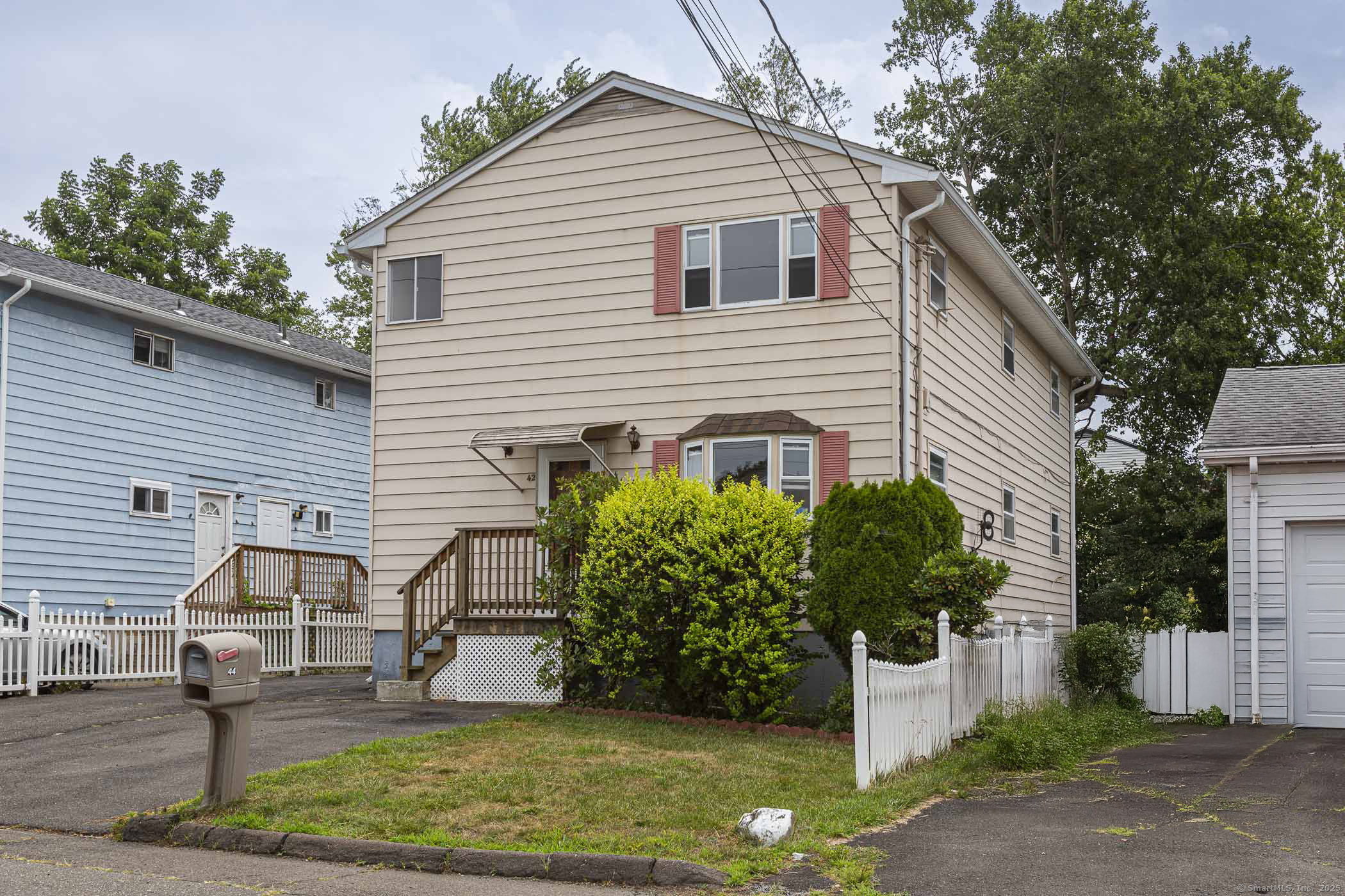 42 Canton Street