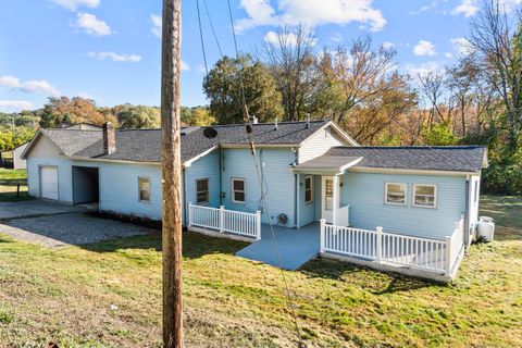 20 Pautipaug Hill Road Sprague CT 06330