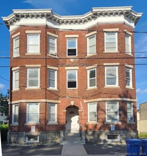 MLS: 24085132