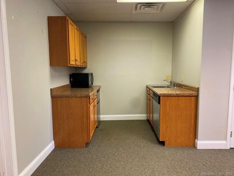 Tiny photo for 628 New Haven Road #8, Naugatuck, CT 06770 (MLS # 24138007)