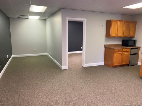 Tiny photo for 628 New Haven Road #8, Naugatuck, CT 06770 (MLS # 24138007)