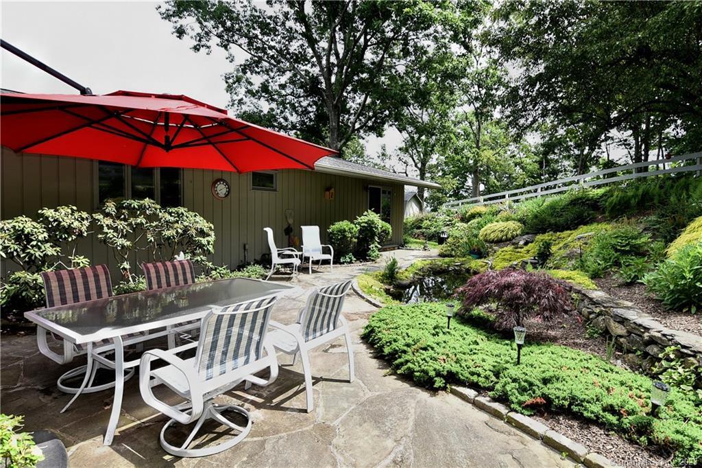 Photo 8 of 17 of 26 Parmalee Hill Road house