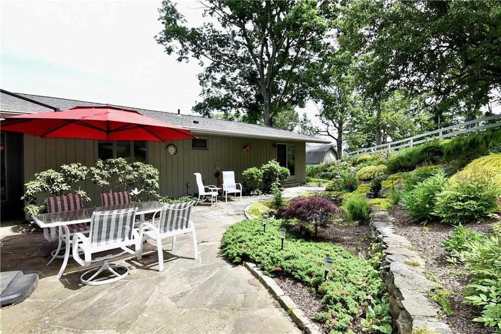 Photo 9 of 17 of 26 Parmalee Hill Road house
