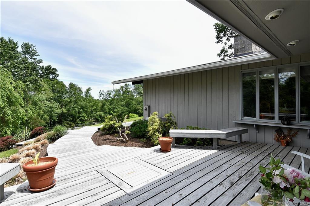 Photo 4 of 17 of 26 Parmalee Hill Road house