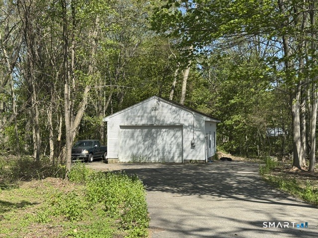 408 Huntington Road