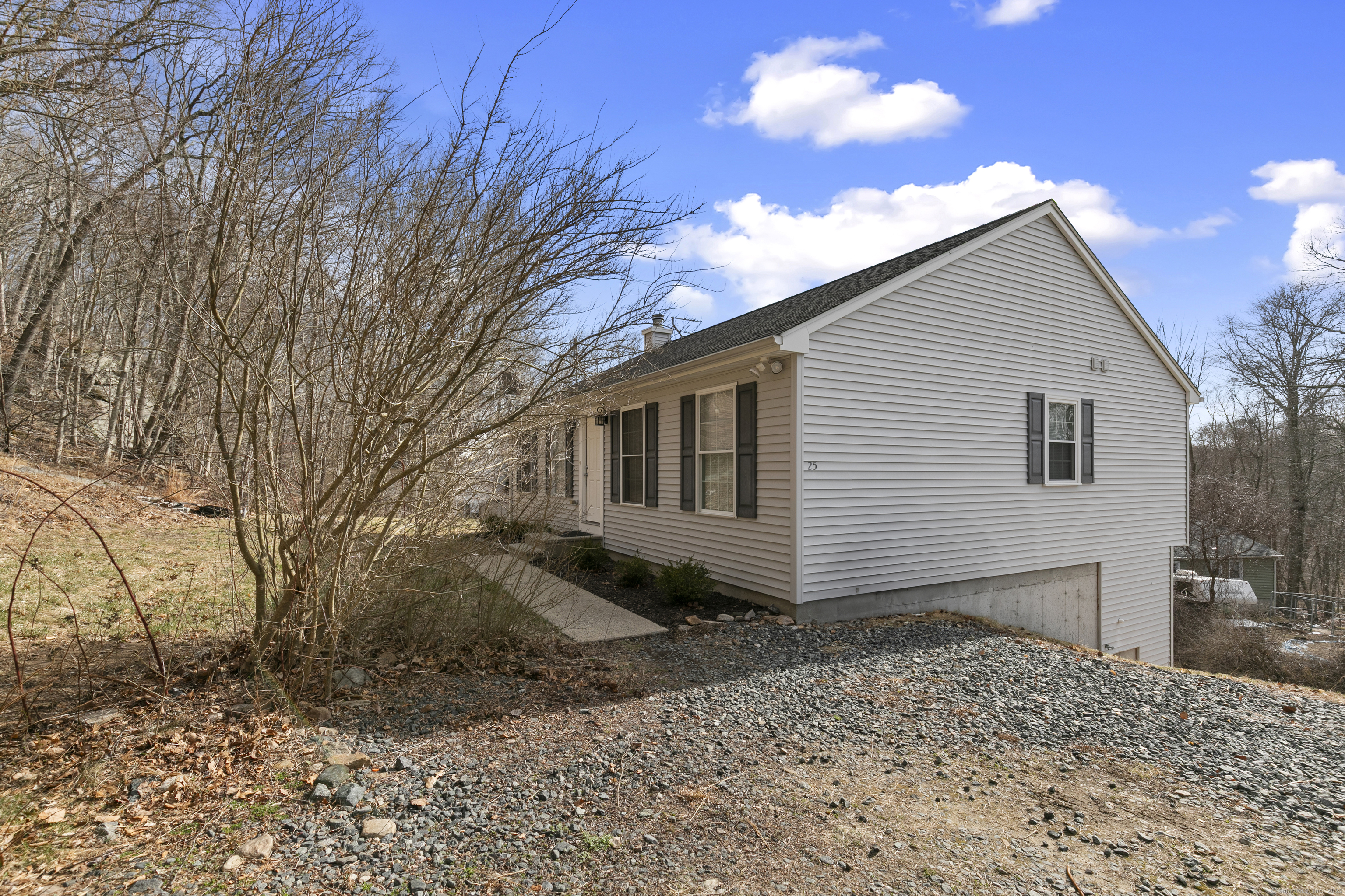 25 Platoz Drive, Montville, Connecticut image 38
