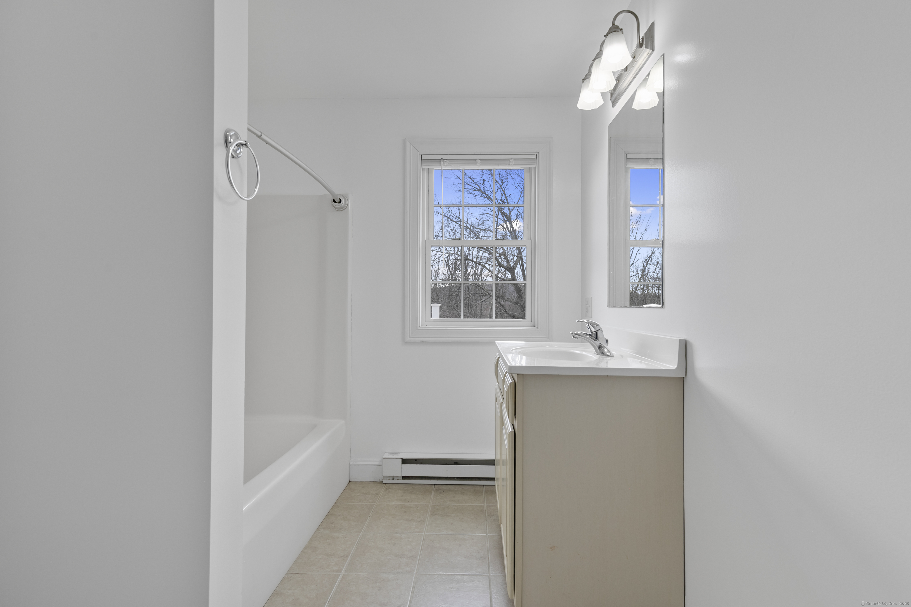 25 Platoz Drive, Montville, Connecticut image 18