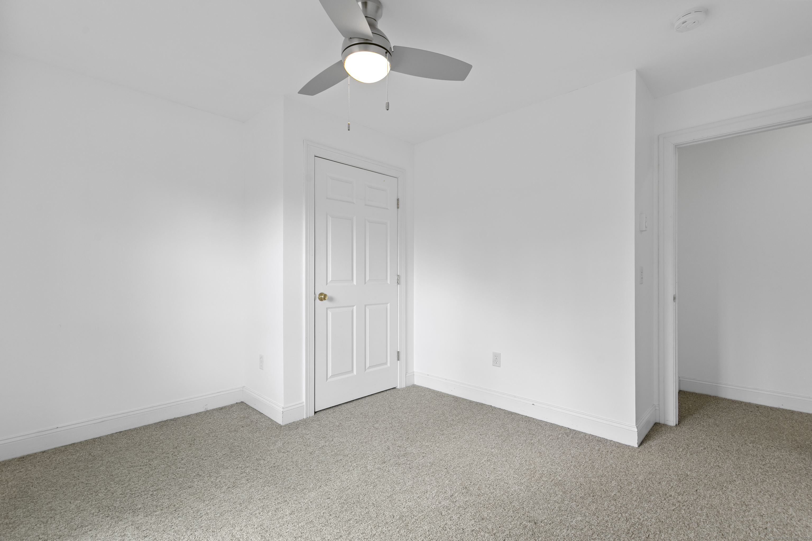 25 Platoz Drive, Montville, Connecticut image 16