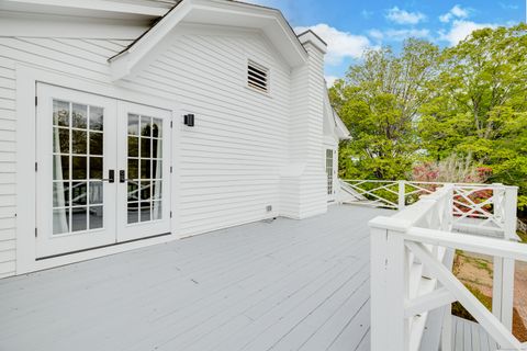 A home in New Milford