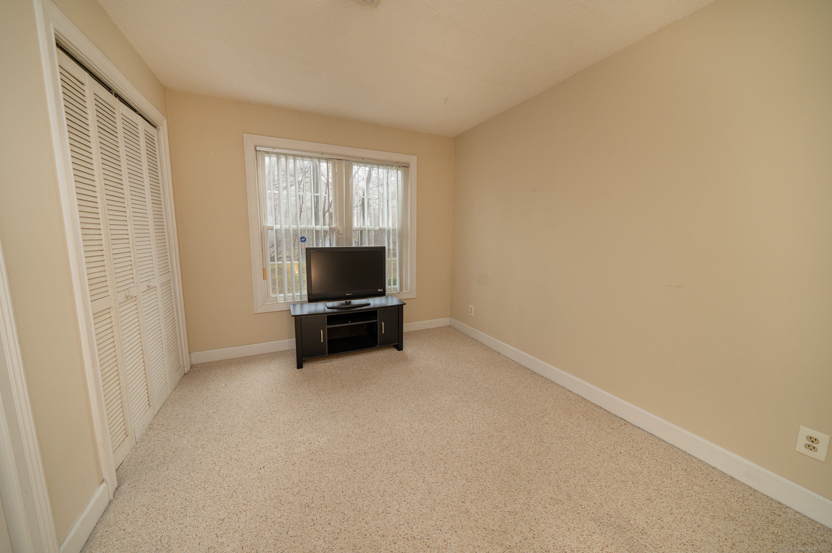 75 Redwood Drive #405, East Haven, Connecticut image 9