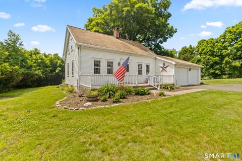 Homes For Sale - 527 Lake Street<br/> Manchester, CT 06042