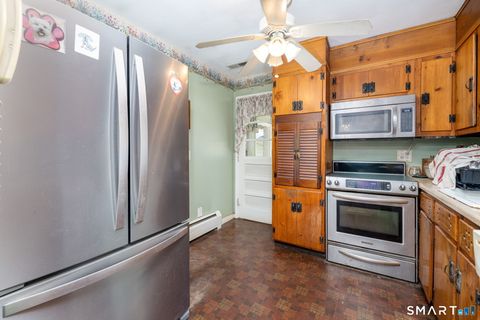Tiny photo for 189 Bee Street, Meriden, CT 06450 (MLS # 24173900)