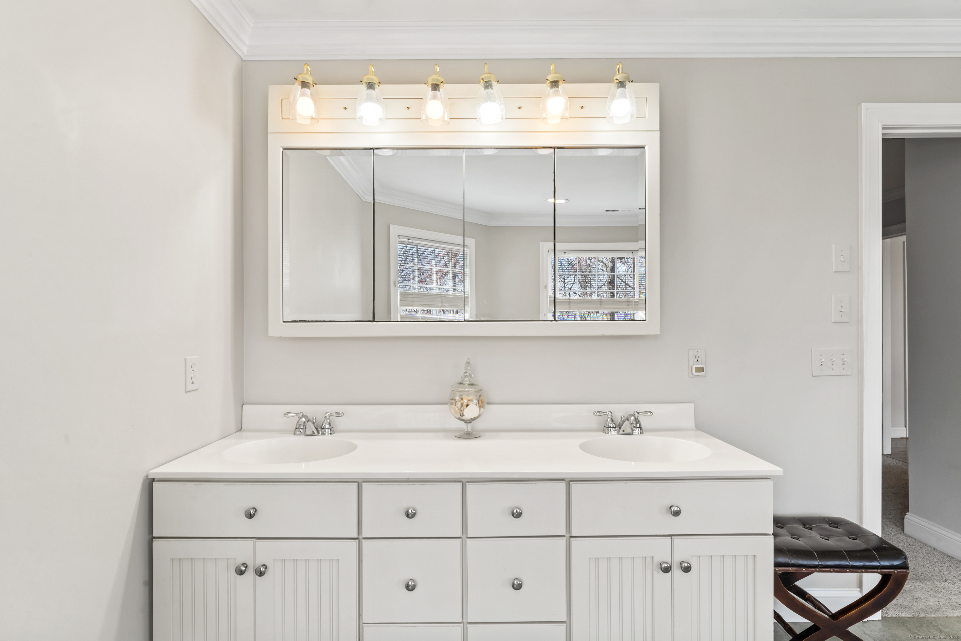 52 Cobblers Mill Road, Newtown, Connecticut image 25