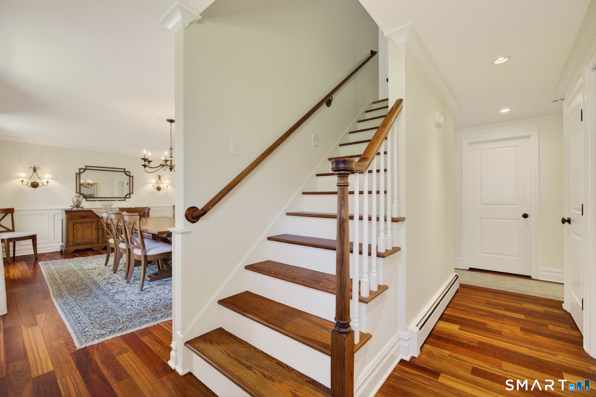 85 Fawn Brook Circle