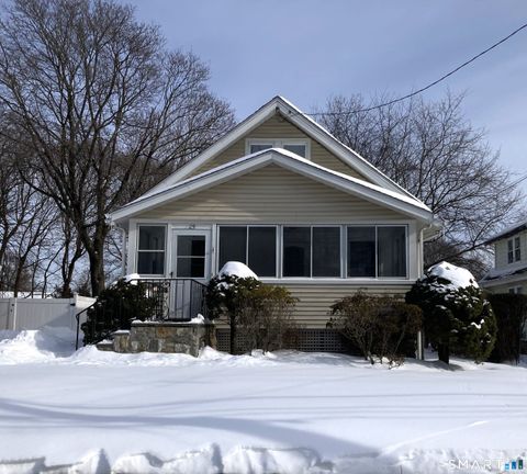 Photo of 29 Sterling Place, Stamford, CT 06907 (MLS # 24151313)