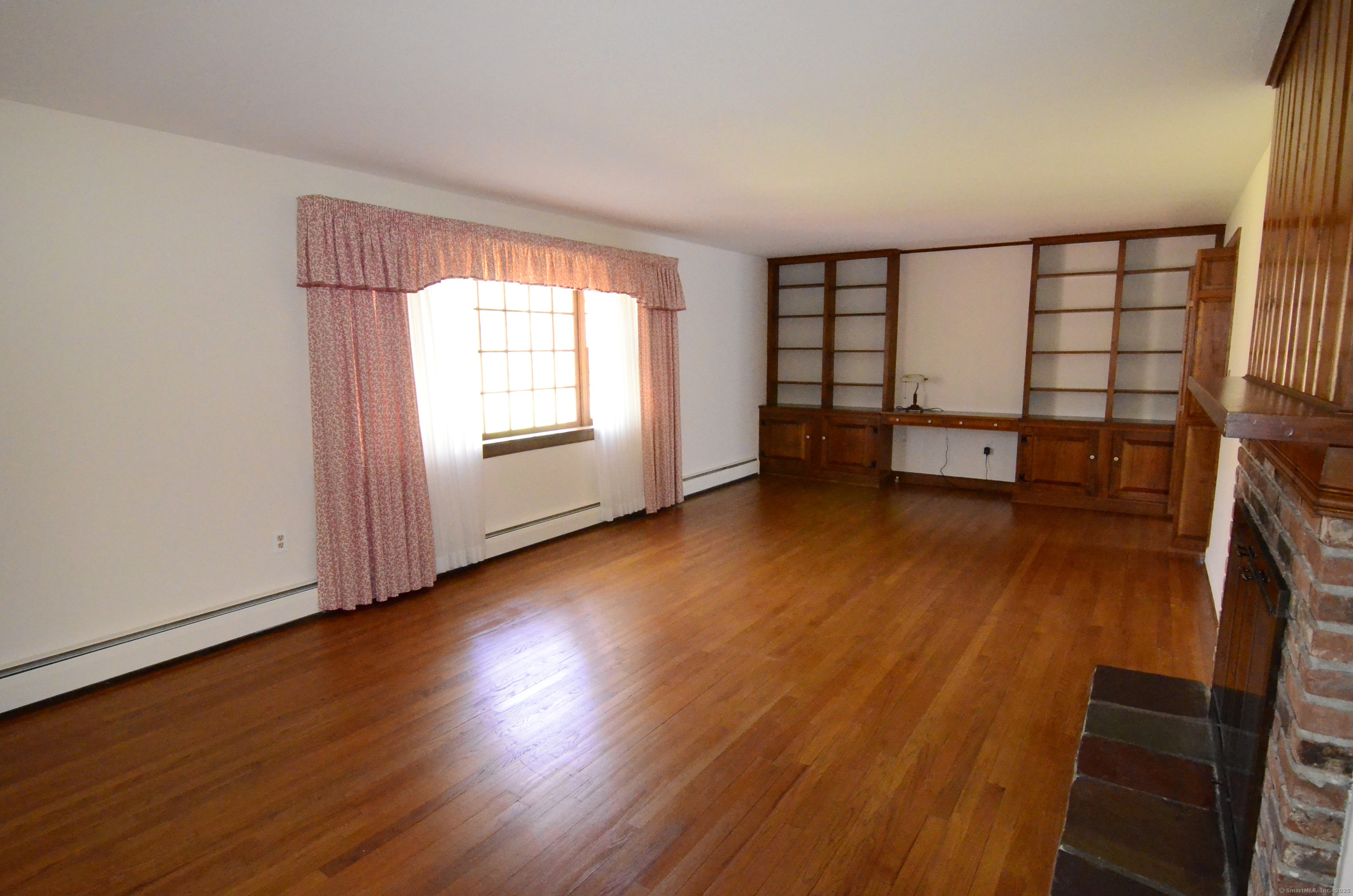 15 Burnwood Drive, Bloomfield, Connecticut image 12