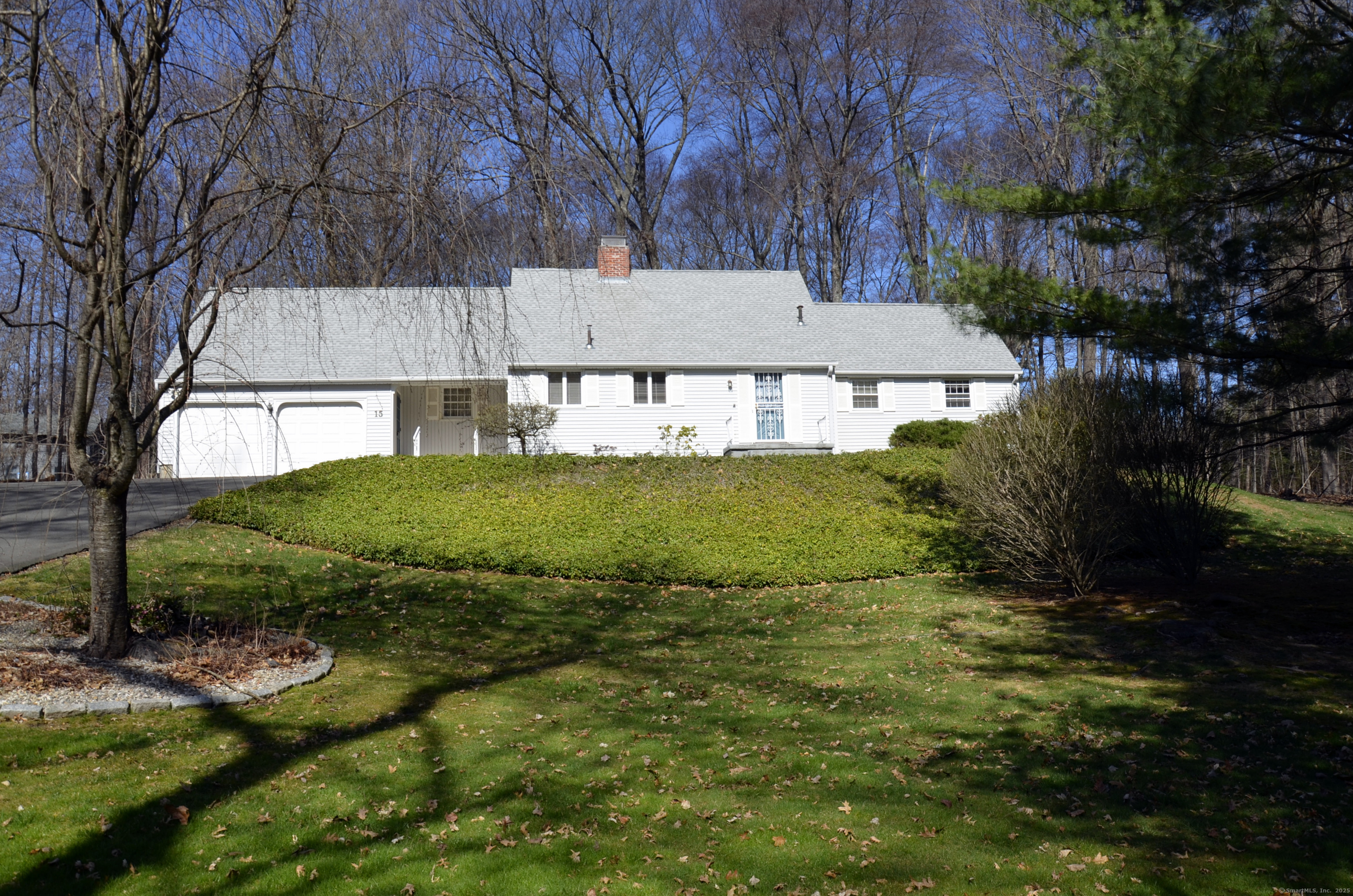 15 Burnwood Drive, Bloomfield, Connecticut image 3