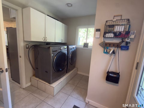 Tiny photo for 8 Signal Hill Road, Brookfield, CT 06804 (MLS # 24207274)