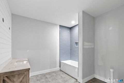 Tiny photo for 2 Pickett Road, Roxbury, CT 06783 (MLS # 24159852)