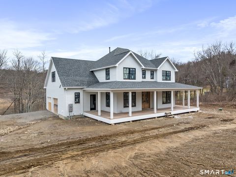 2 Pickett Road Roxbury CT 06783