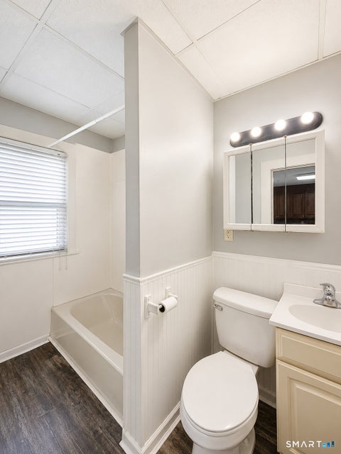 Tiny photo for 34 W Center Street #2E, Manchester, CT 06040 (MLS # 24199577)