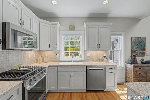 Tiny photo for 211 Meadow Brook Road #211, Oxford, CT 06478 (MLS # 24183464)