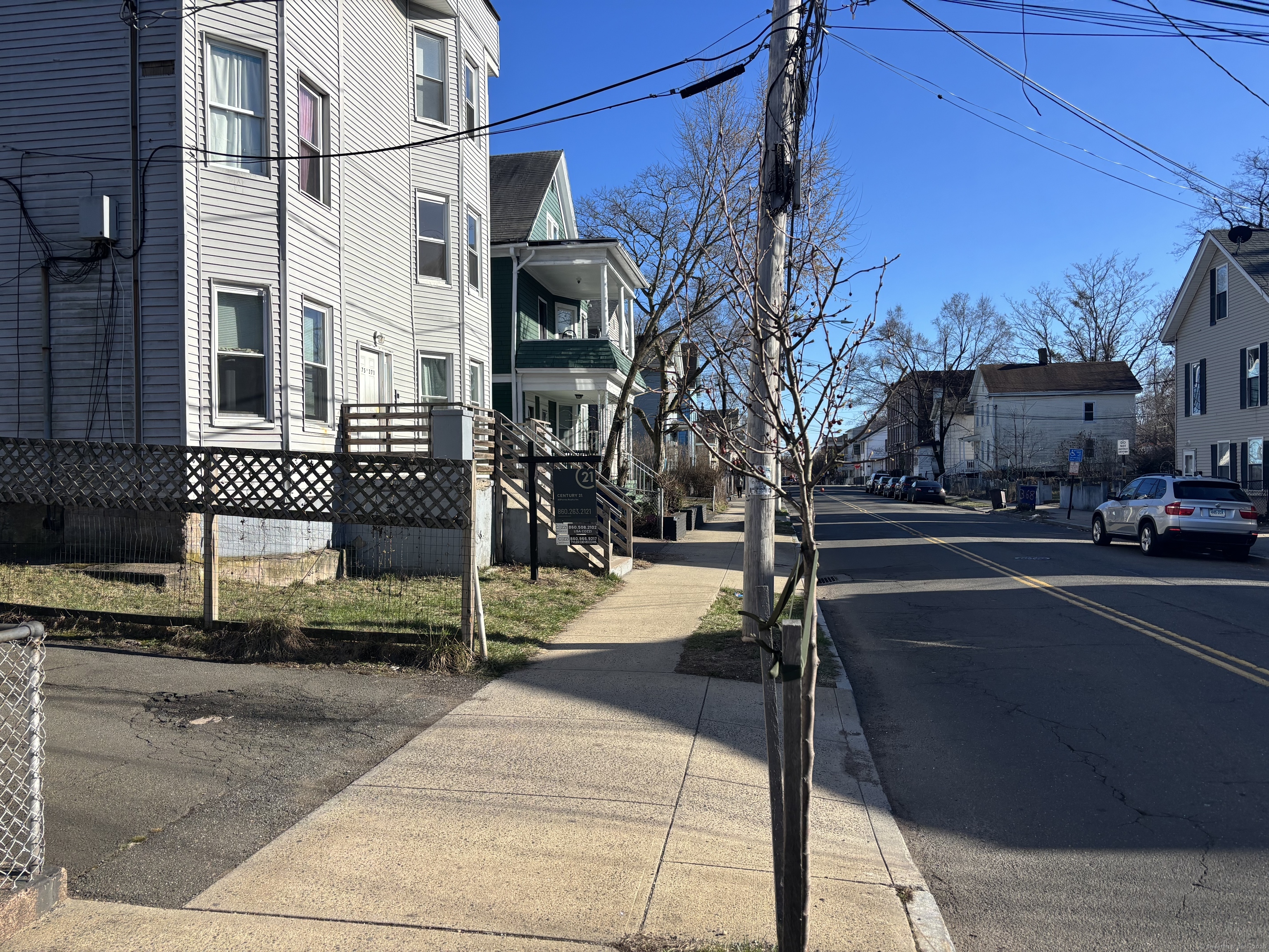 373 Blatchley Avenue