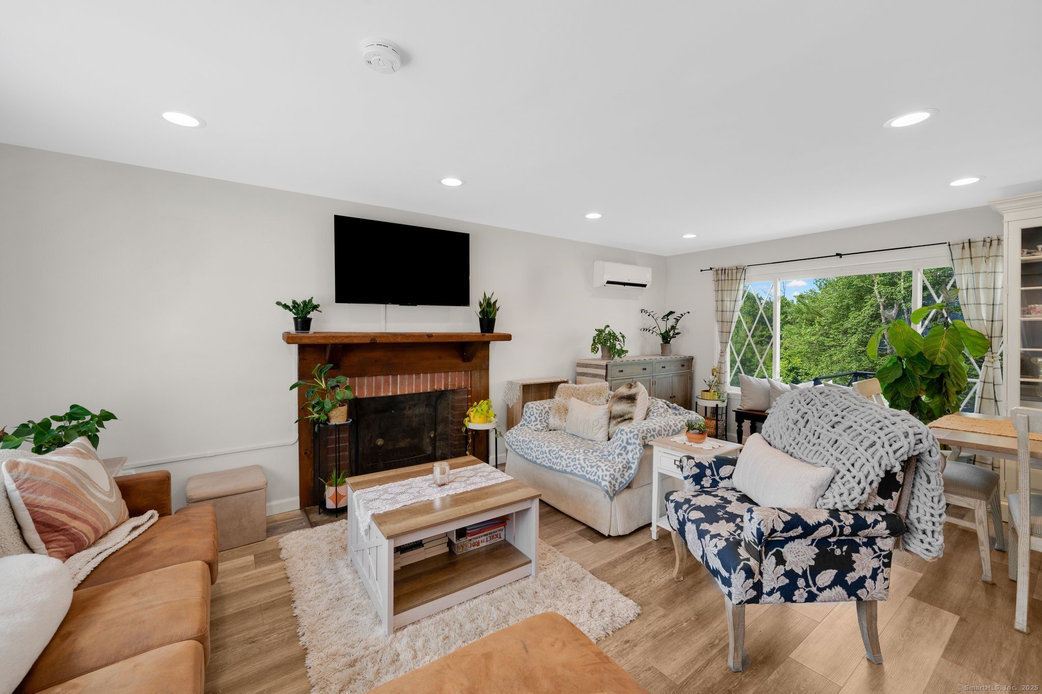 13 Baldwin Hill Road