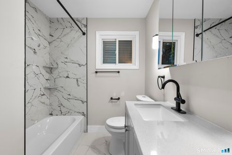 Tiny photo for 3 Highview Lane, New Haven, CT 06513 (MLS # 24163900)