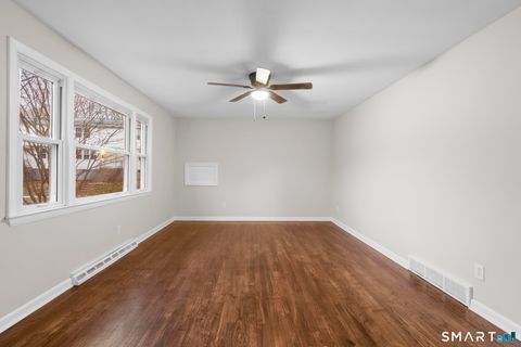 Tiny photo for 3 Highview Lane, New Haven, CT 06513 (MLS # 24163900)