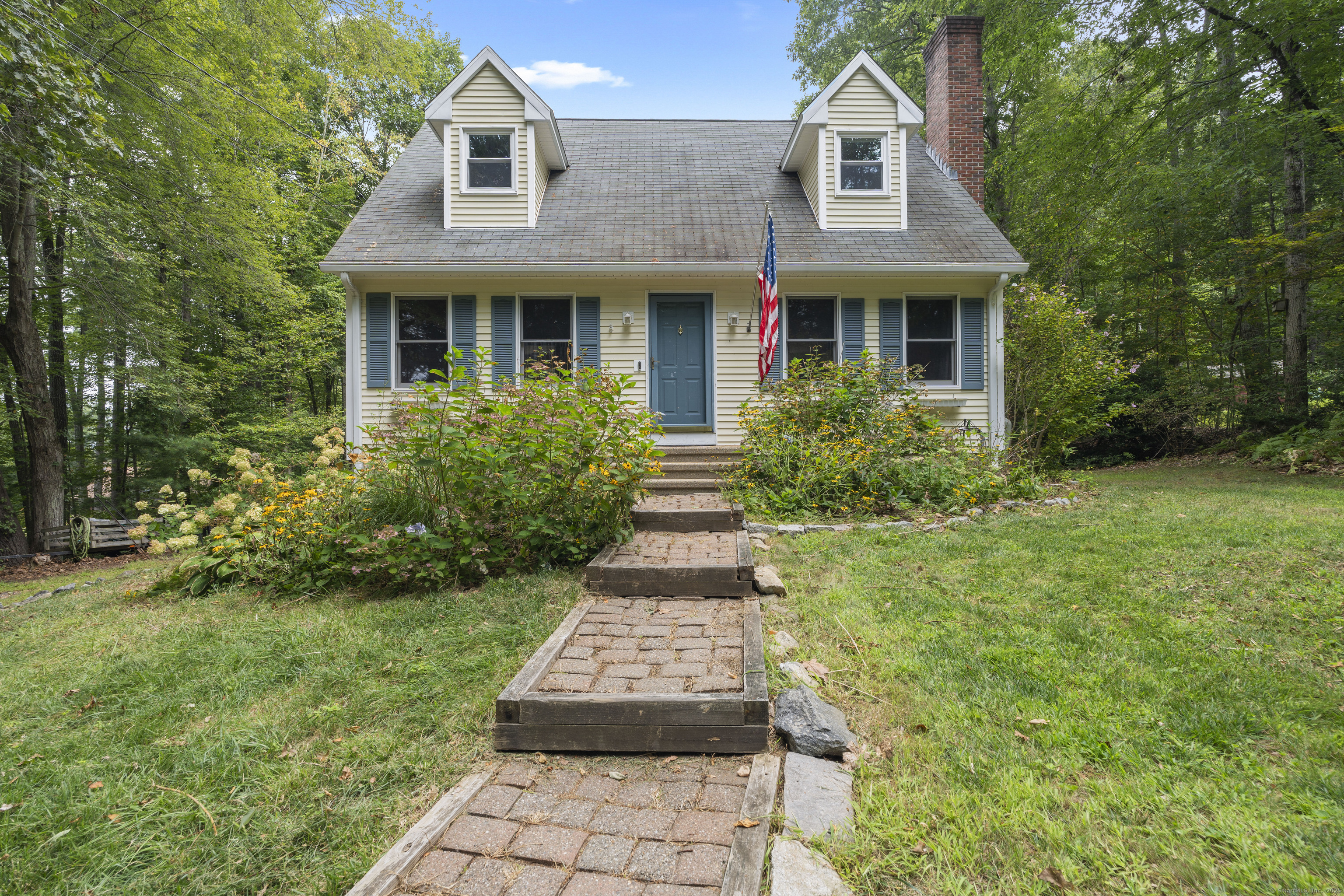 105 Brainard Road