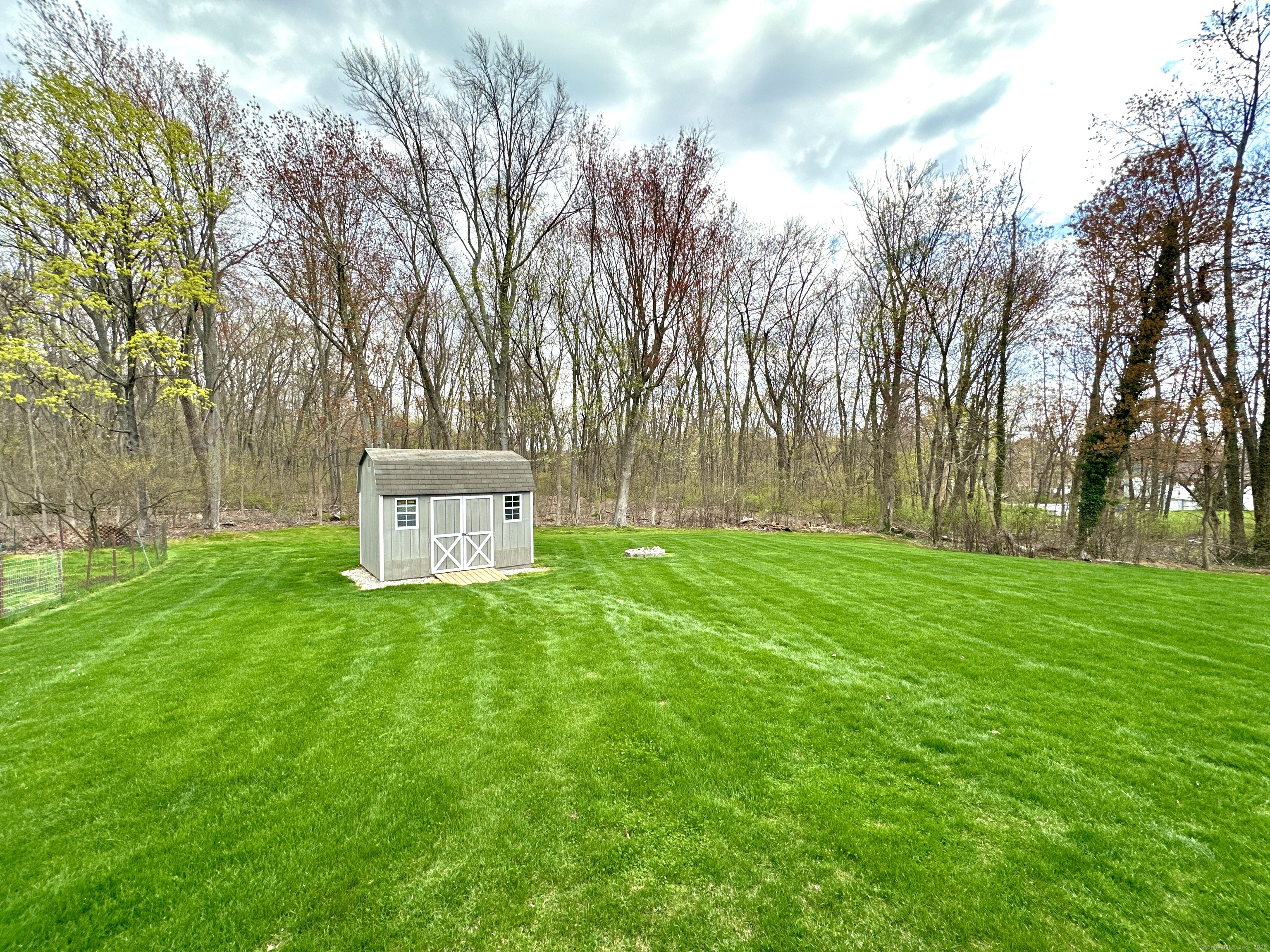 2 Edith Street, Windsor Locks, Connecticut image 24