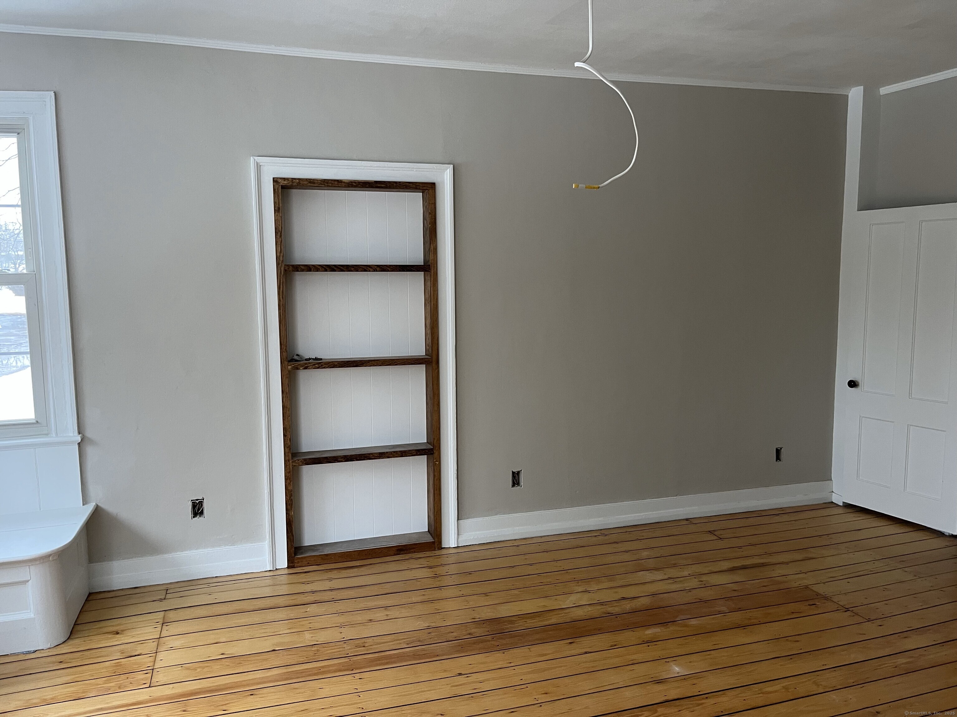 Granby, Connecticut 06035, United States, 2 Bedrooms Bedrooms, ,1 BathroomBathrooms,Residential,Pending,83980