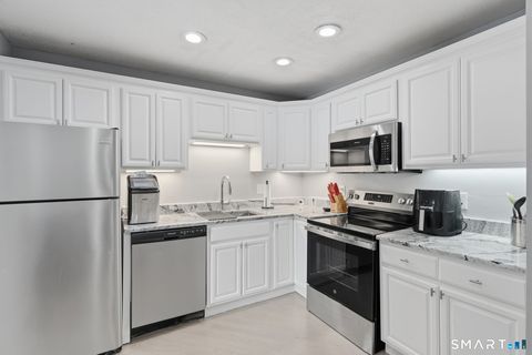 Tiny photo for 302 Limner Circle #302, Rocky Hill, CT 06067 (MLS # 24152719)