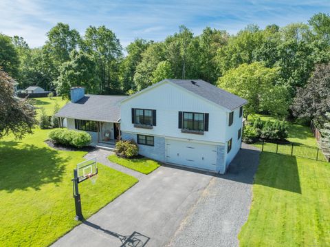 59 Poole Road Suffield CT 06078