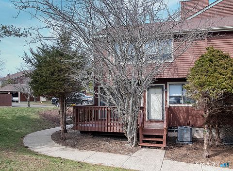 Tiny photo for 25 Florence Road #71, Branford, CT 06405 (MLS # 24161552)