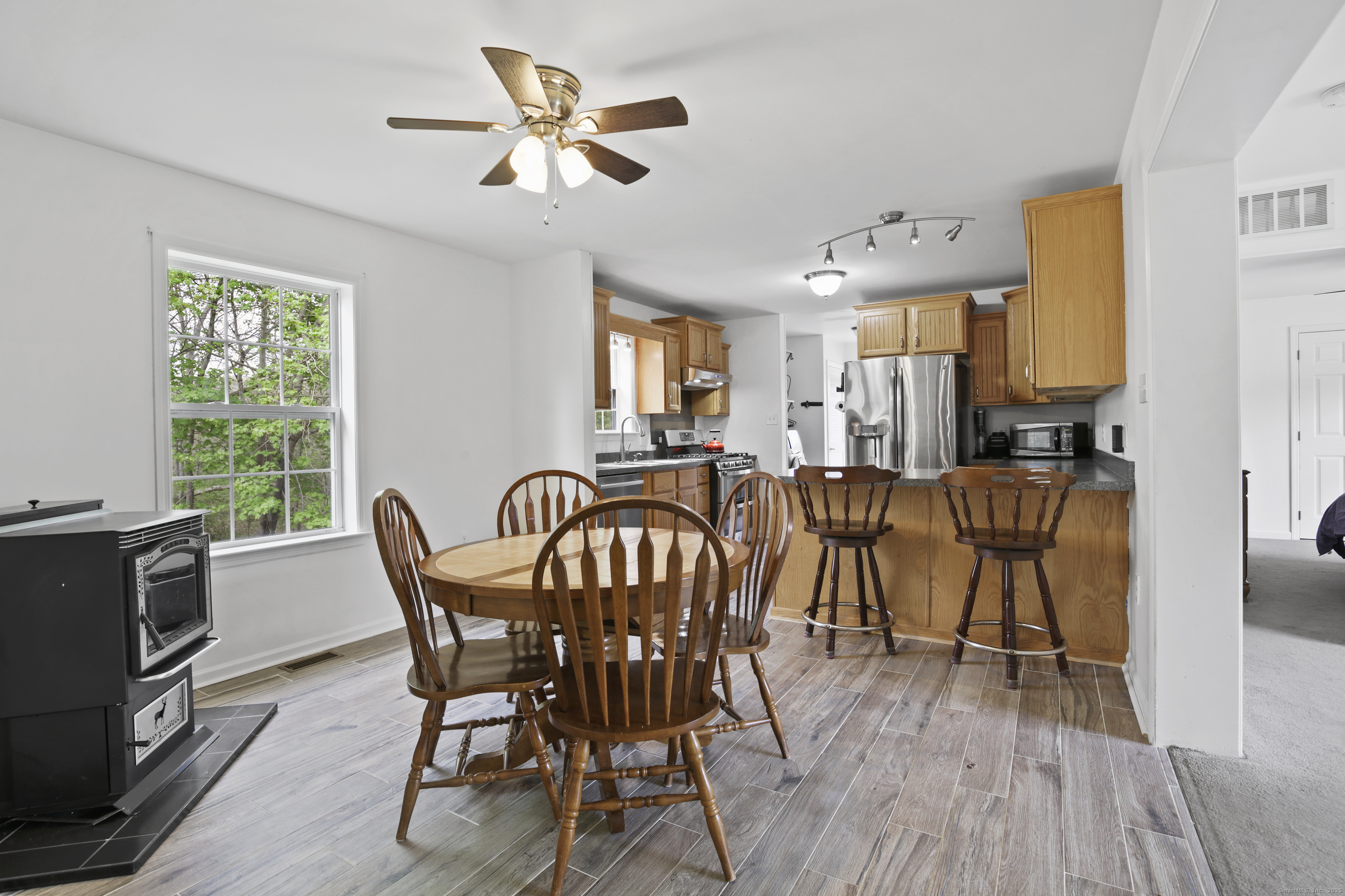 144 Pawcatuck Avenue, Stonington, Connecticut image 11
