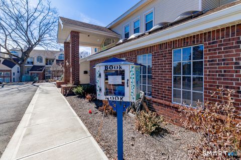 Tiny photo for 159 Carriage Crossing Lane #159, Middletown, CT 06457 (MLS # 24161312)