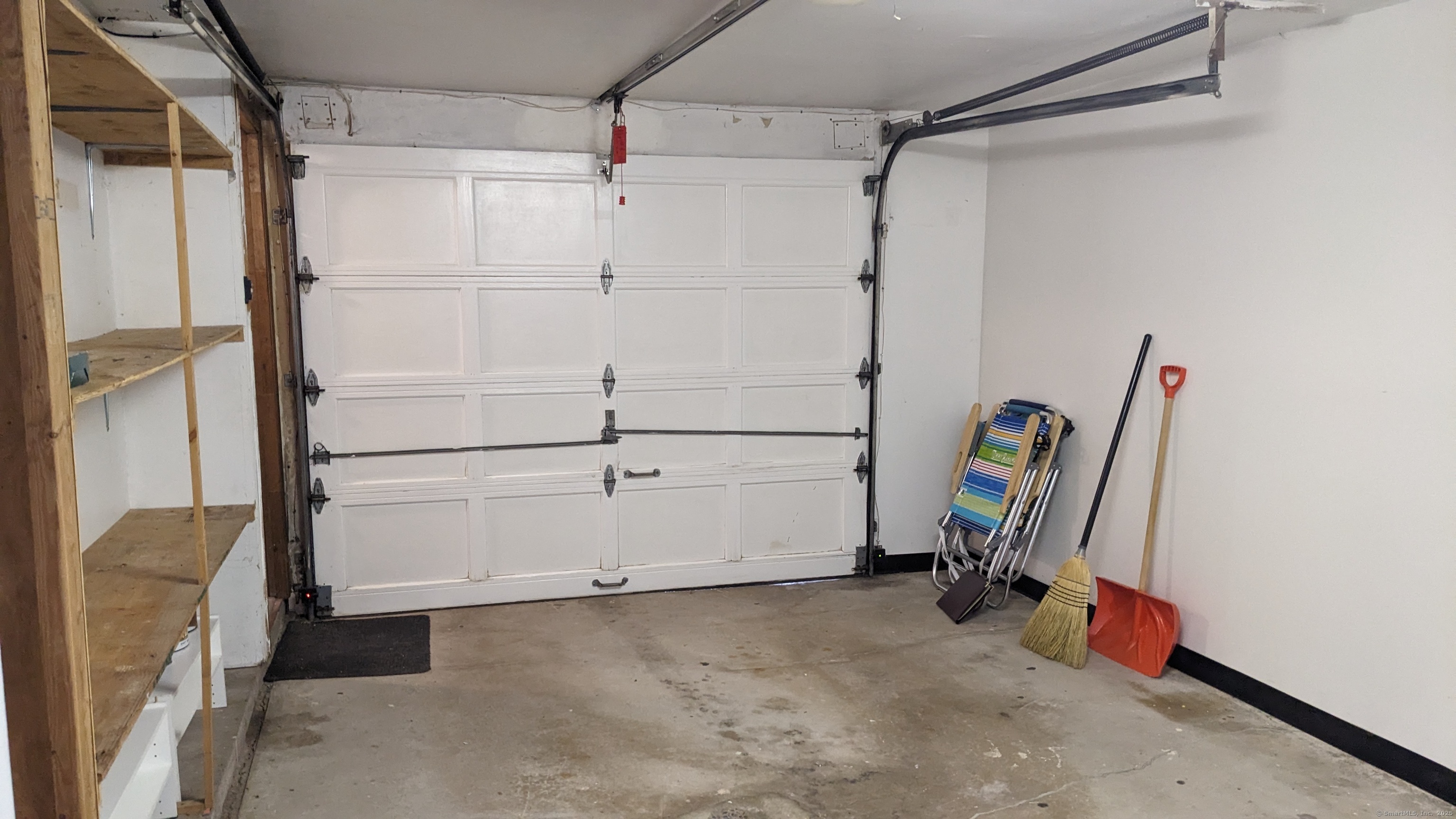 Hamden, Connecticut 06518, United States, 2 Bedrooms Bedrooms, ,2 BathroomsBathrooms,Residential,Active,176114