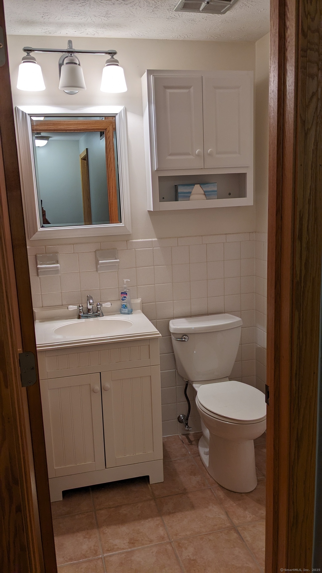 Hamden, Connecticut 06518, United States, 2 Bedrooms Bedrooms, ,2 BathroomsBathrooms,Residential,Active,176114