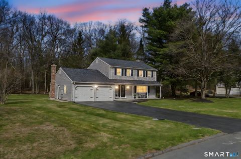 10 Litchfield Drive Simsbury CT 06070