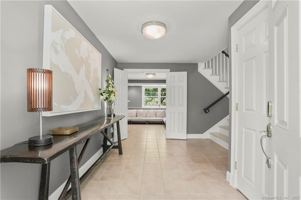 Photo of 220 Burr Street, Fairfield, CT 06824 (MLS # 24108038)