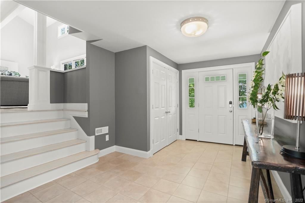 Photo of 220 Burr Street, Fairfield, CT 06824 (MLS # 24108038)