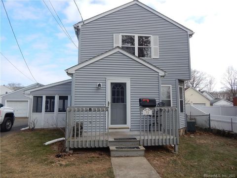 Photo of 32 Cambridge Avenue, Milford, CT 06460 (MLS # 24169196)