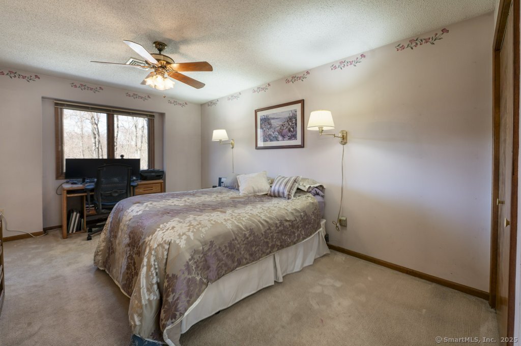 73 Mark Drive, Southington, Connecticut image 17