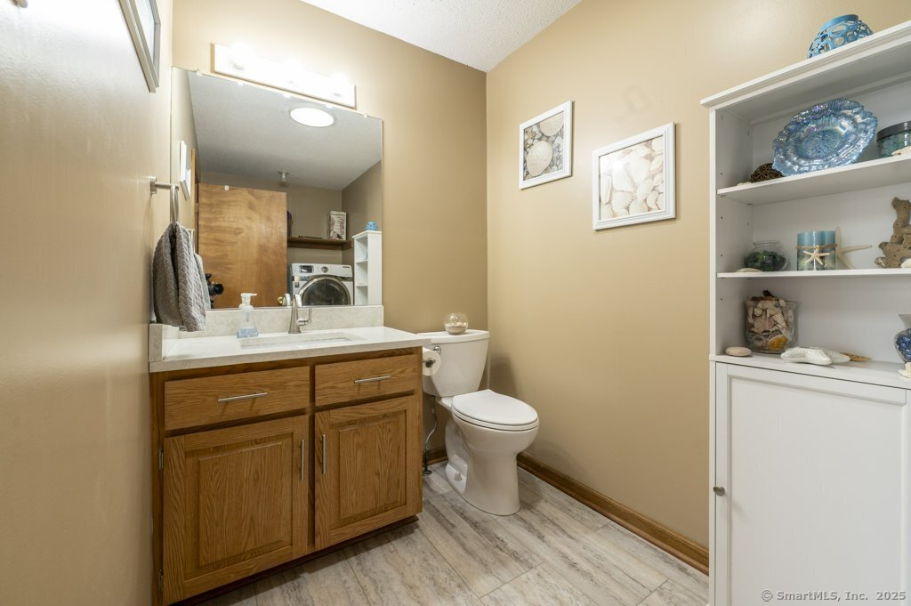 73 Mark Drive, Southington, Connecticut image 15